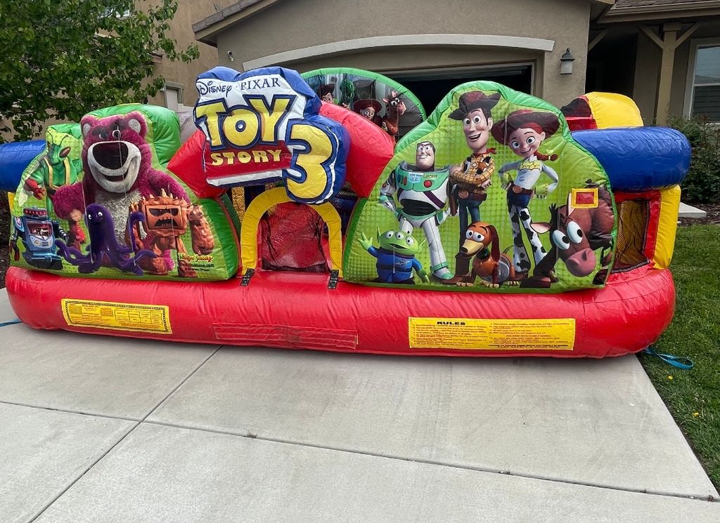 Bounce House and Party Inflatables Rental