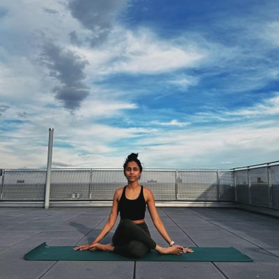 Avatar for Yoga with Nafisa