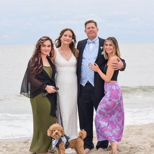 Treasure photographed my beach wedding and the pho