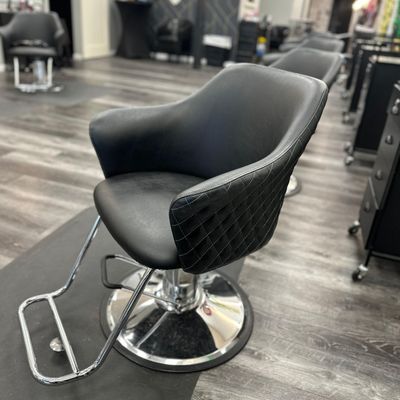 Avatar for BA Salon & Collective (Bell Amore Salon)