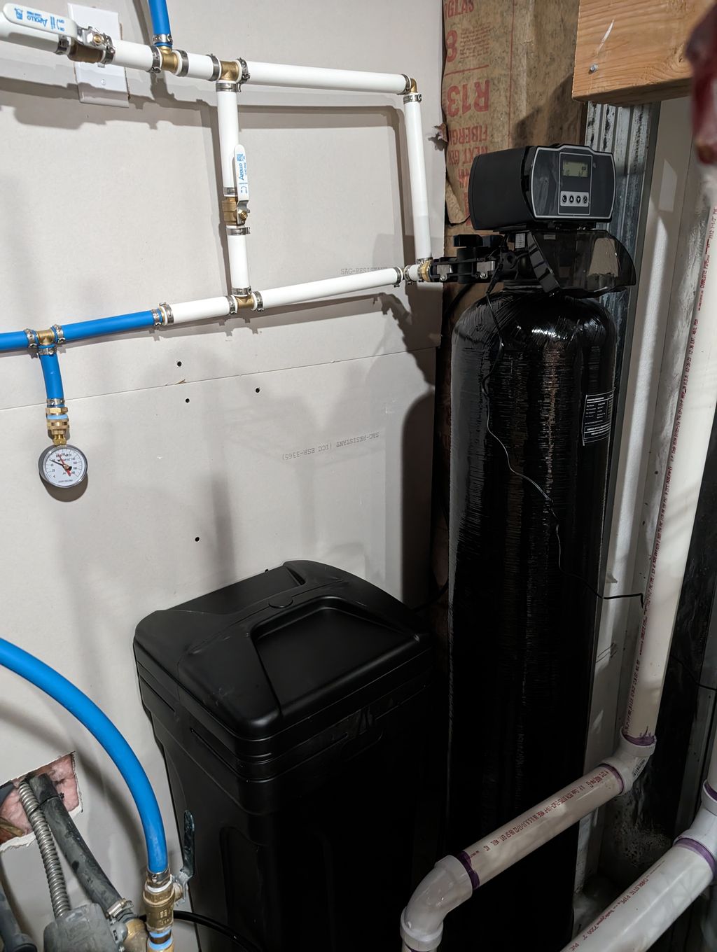 New double filter filtration system with softener