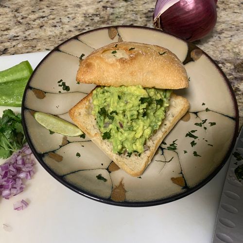 Bougie Vegan's version of avocado toast. Fresh mad