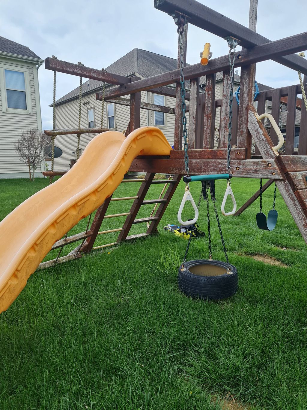 Playset removed! (: