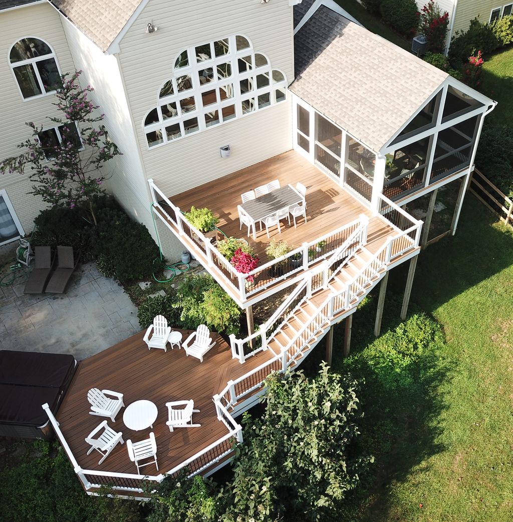 Trex "Havana Gold" Deck & Screened Porch