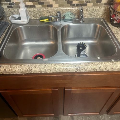 Sink Faucet Replacement-Before