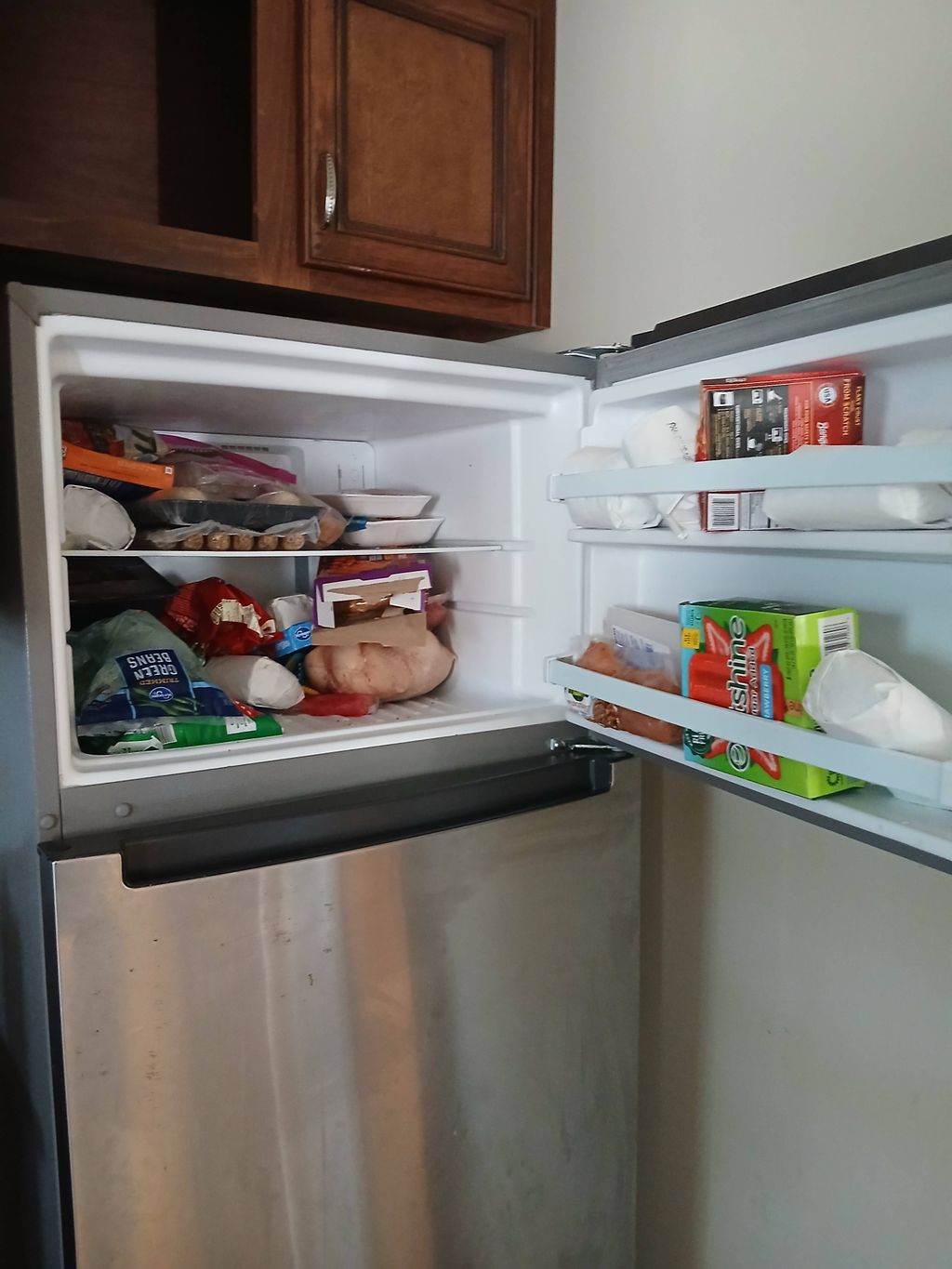 move out freezer before cleaning 