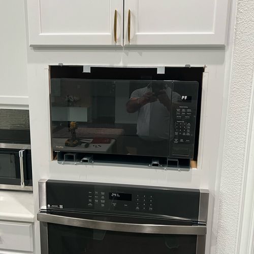 Microwave installation