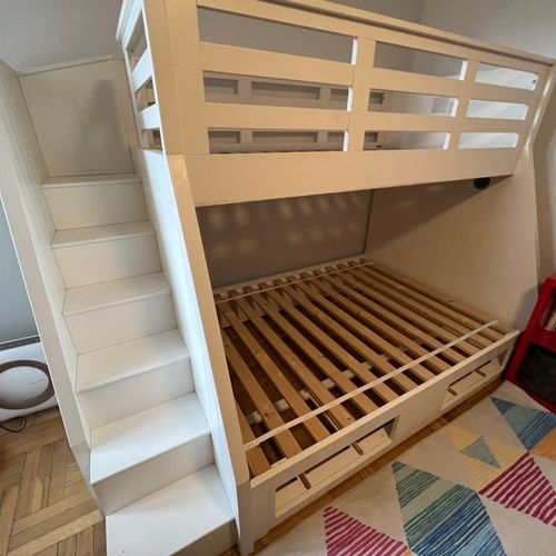 Assembled bunk bed 