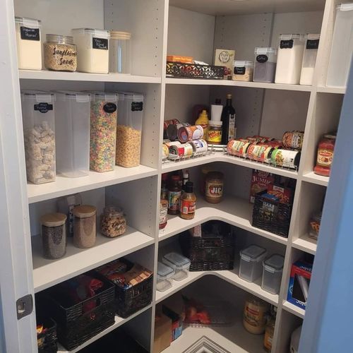 Just a little organizing of the pantry 