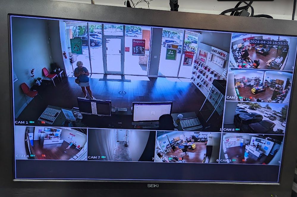 Ubreak.Ifix. store cameras