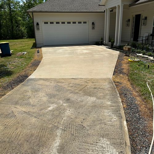 A clean driveway might make you feel better than y