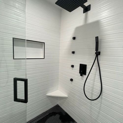 Monochrome magic: Transform your shower into a bol