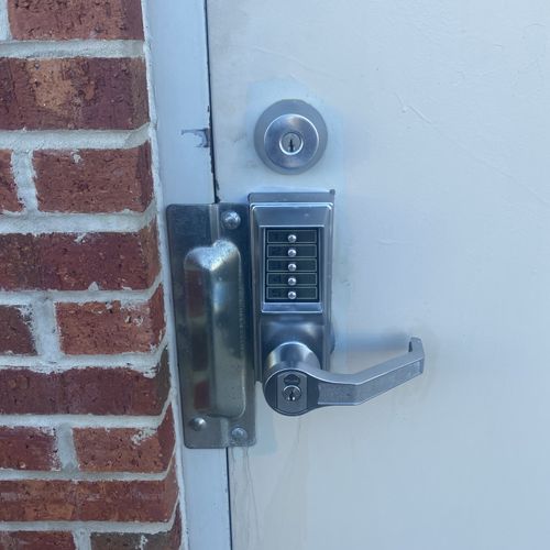 Lock Installation and Repair