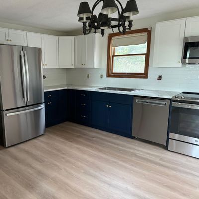 Avatar for B&B Custom Cabinets and Countertops