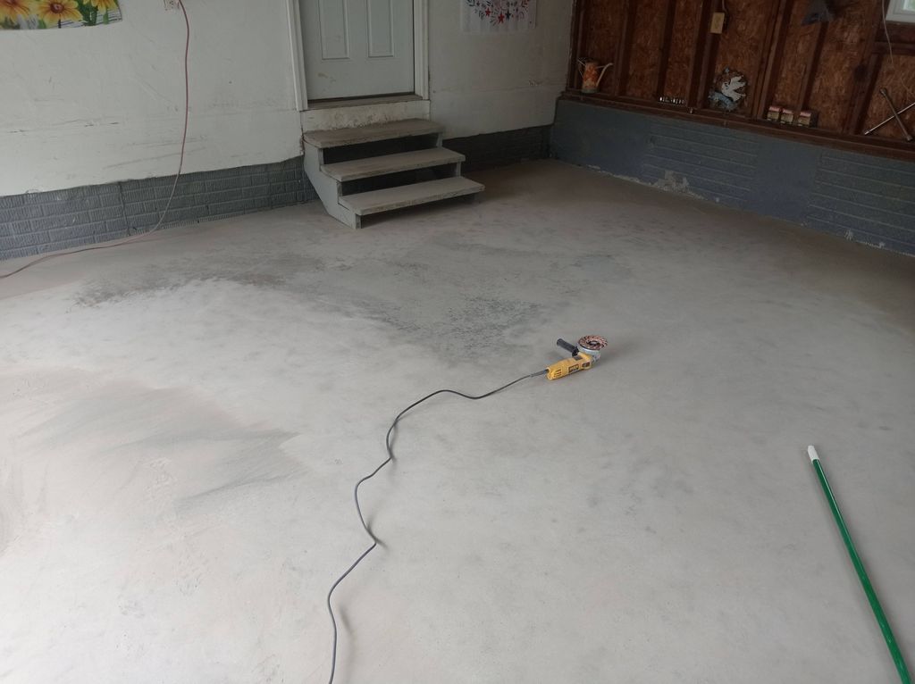 Polishing the floor for Epoxy application.