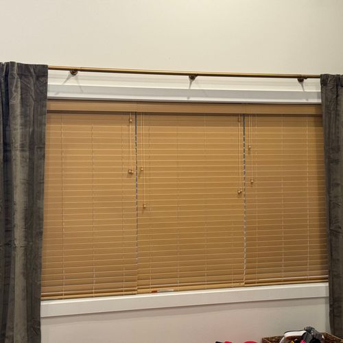 Blinds and drapery install