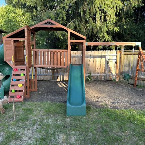 Play Equipment Construction and Assembly