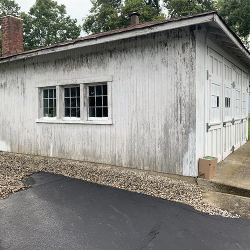 Shed Exterior (BEFORE)