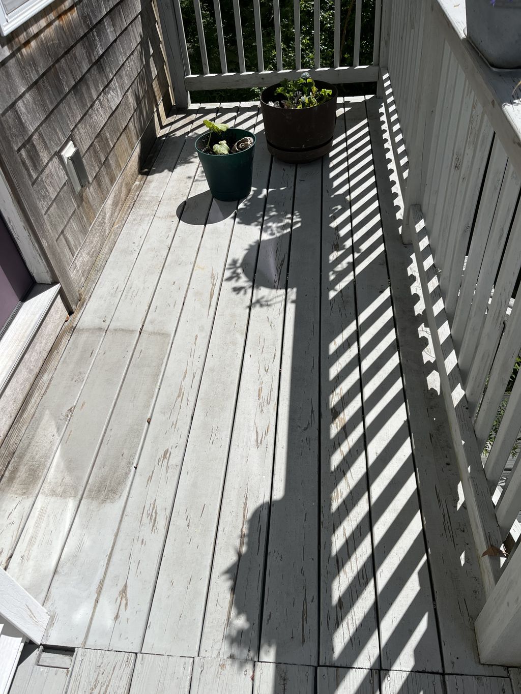 Deck Staining and Sealing