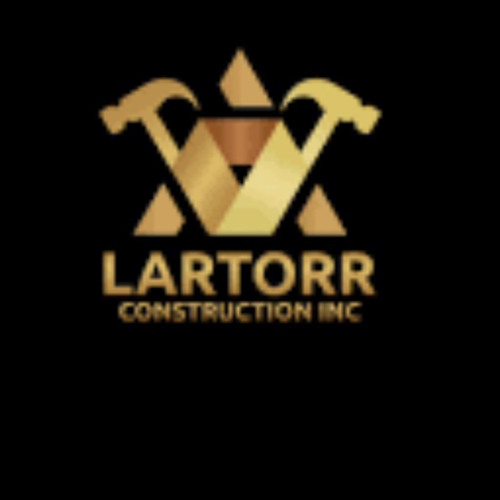 Lartorr construction luxury Decks