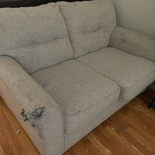 Fast and friendly. Only had a two piece couch set 