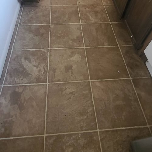 Small kitchen area floor before