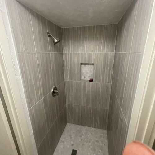 Shower and Bathtub Repair