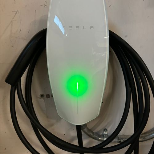 Alex did a great job installing a Tesla wall conne