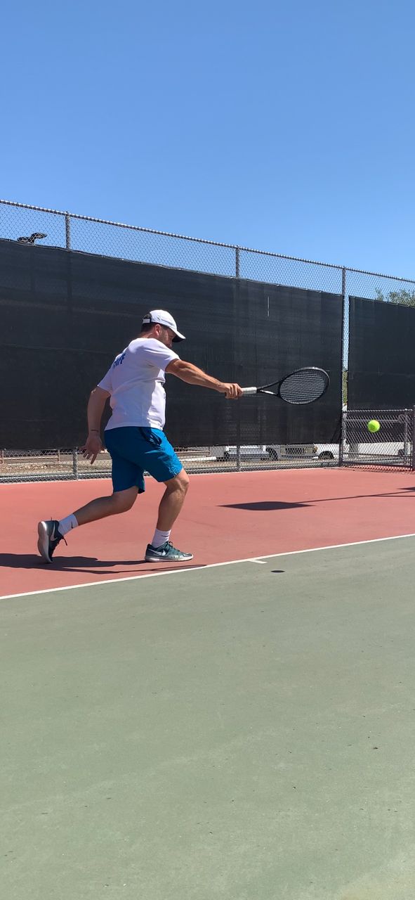 Professional Tennis Lessons and Hitting Sessions