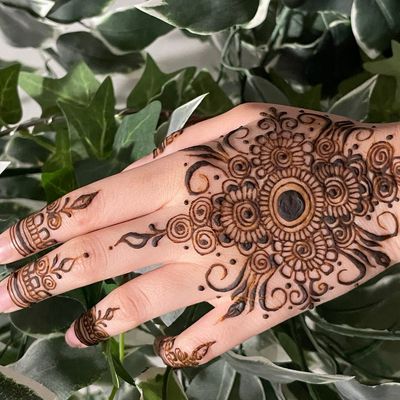 Avatar for Natures Beauty Henna
