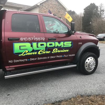 Avatar for Blooms Lawn Care Services