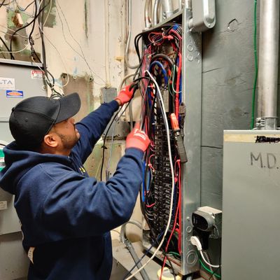 Avatar for 5 🌟 Electrical  LLC call *407*230*5751