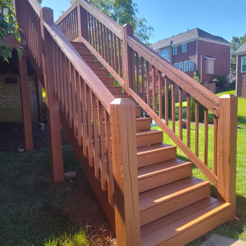 Deck Staining and Sealing