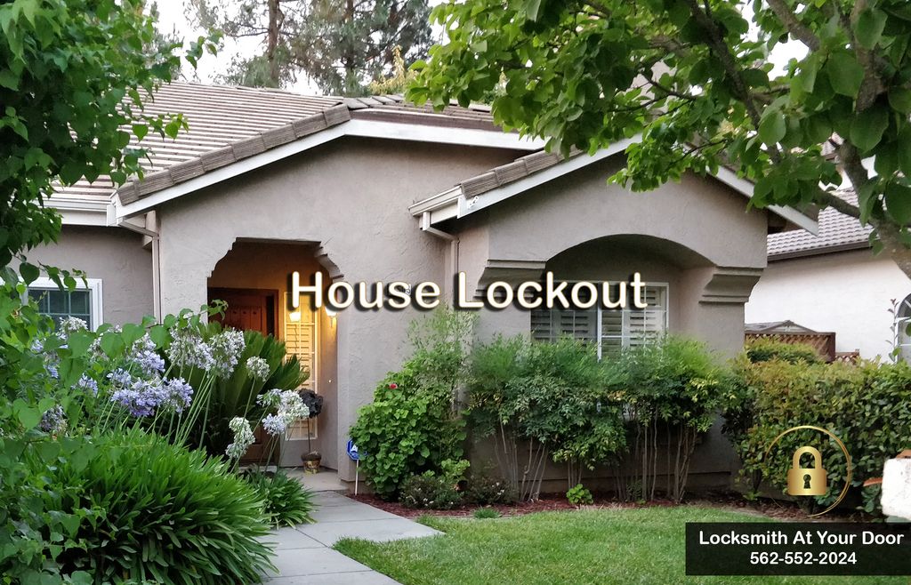 Locksmith At Your Door: House Lockout