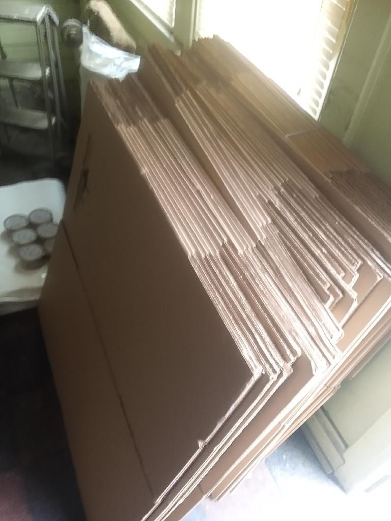 We sell boxes