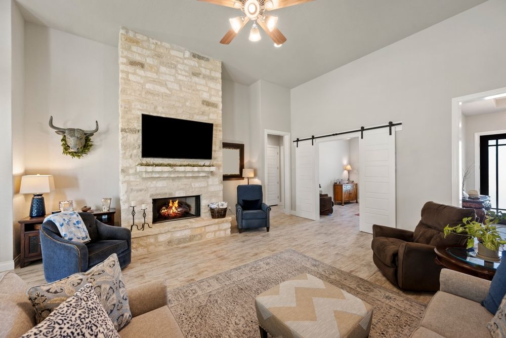 Clean Lounge