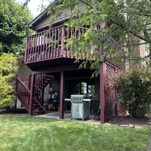 Deck Staining and Sealing