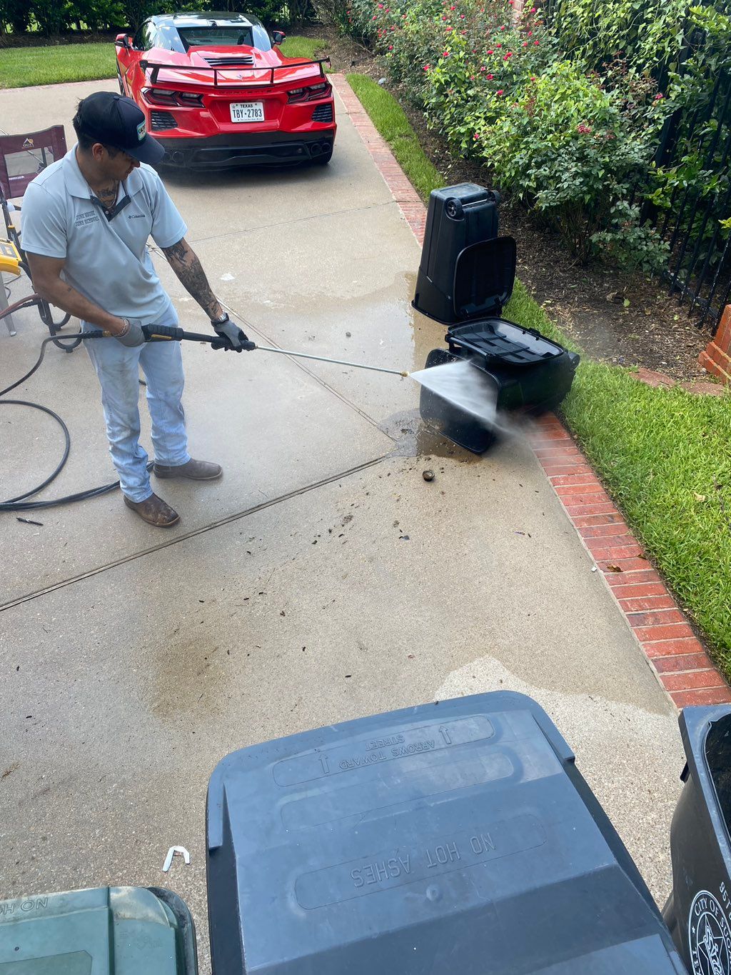 Trash Can Cleaning