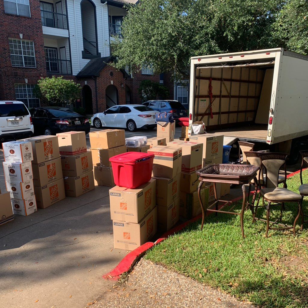 Apartment & Home movers