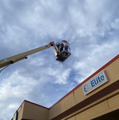 Installing the storefront sign