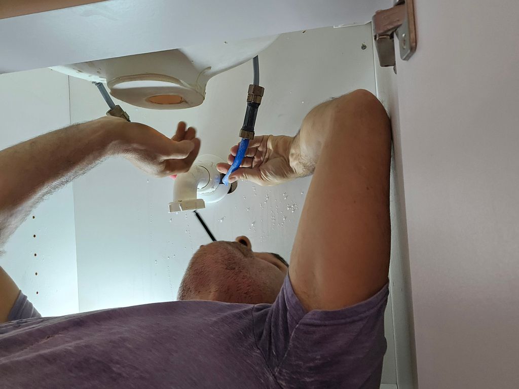 sink install