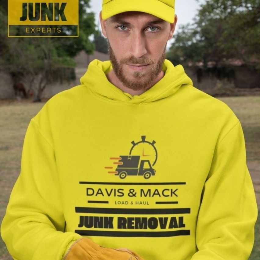 Davis and Mack Load and Haul
