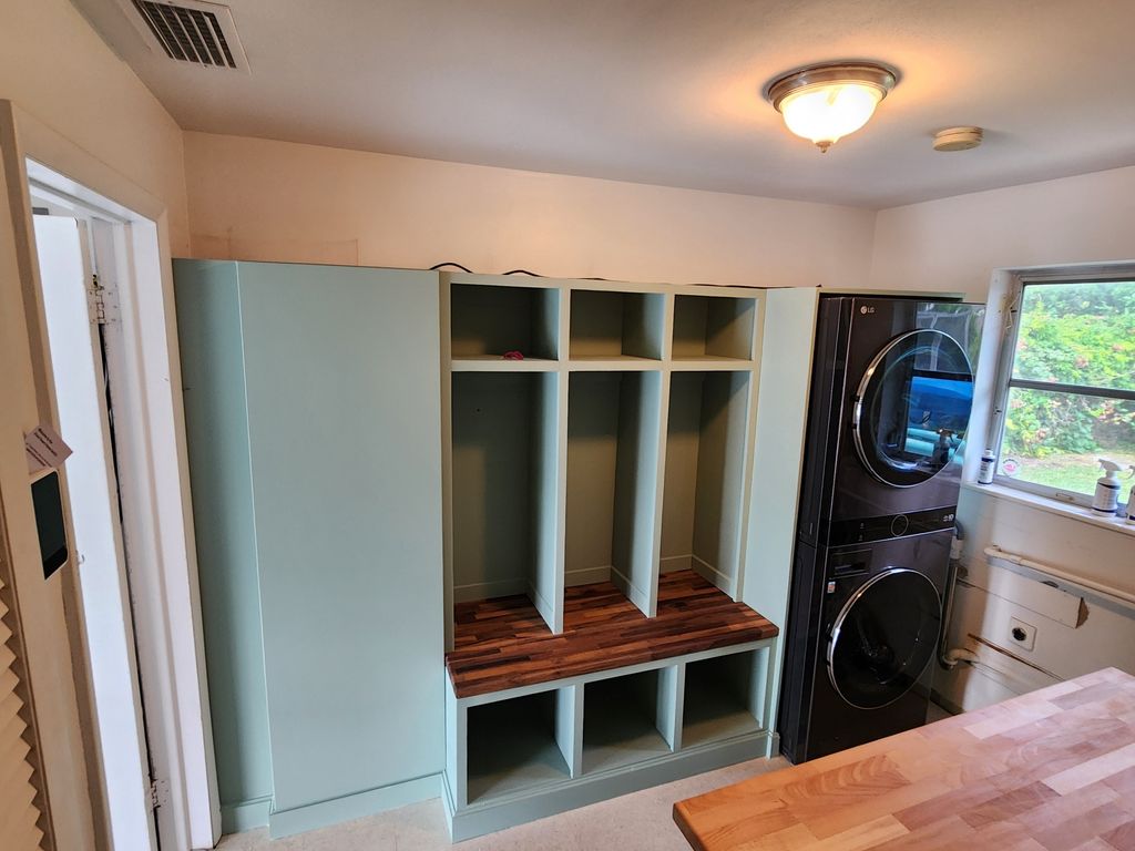 Laundry Room Build