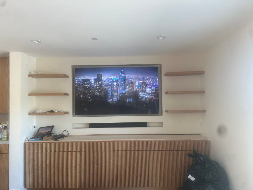 82 inch tv with Sonos Arc