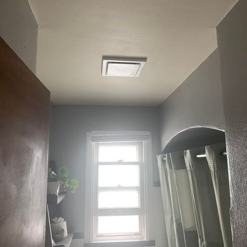 I recently had  a new bathroom exhaust fan install