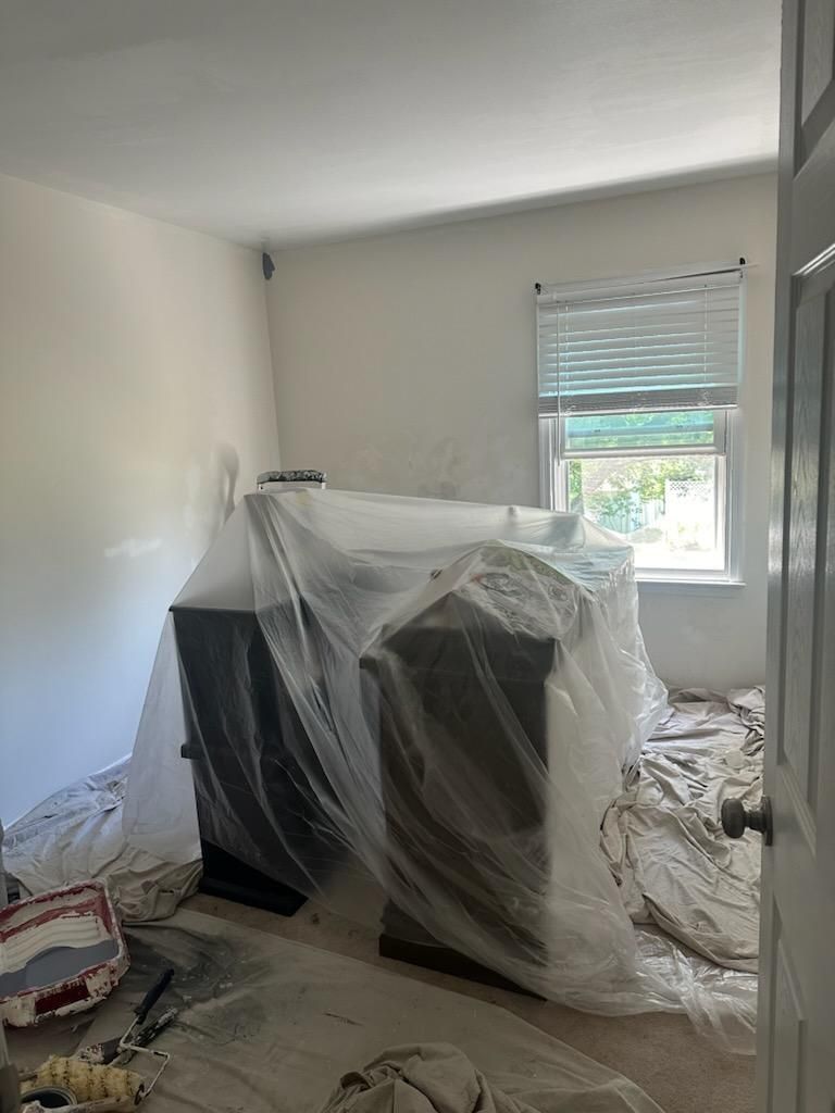 Children's bedroom (before)