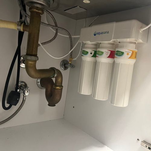 Under Sink Water Filter System installation