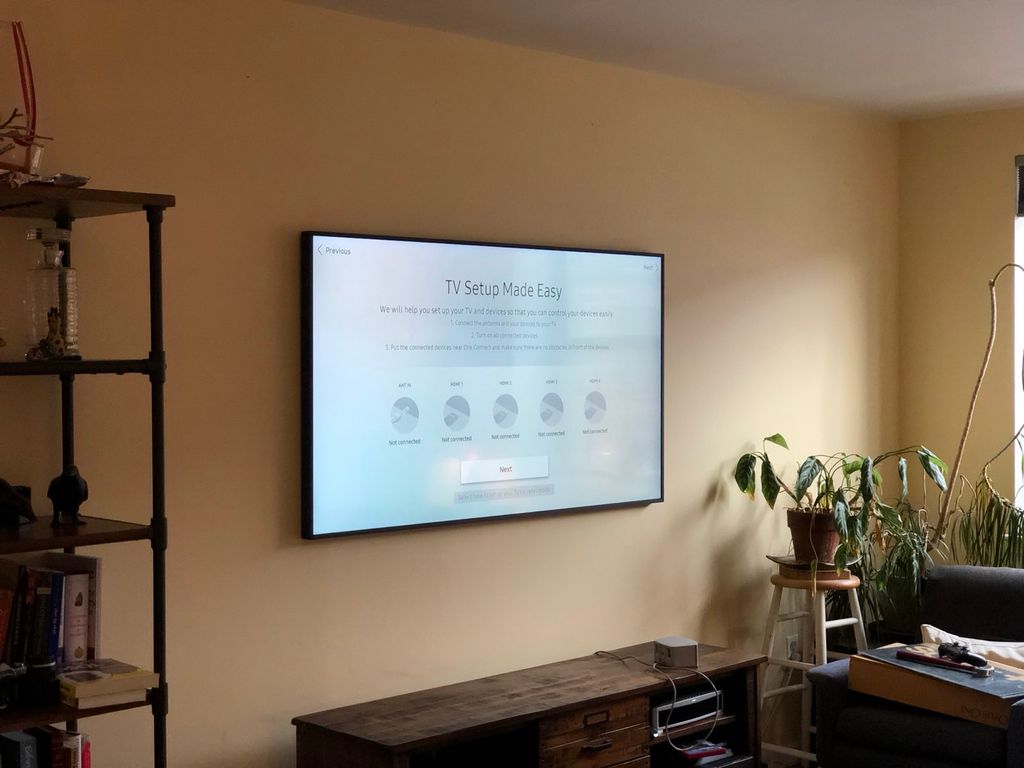 60 INCH TV MOUNT WITH INTERNAL WIRES