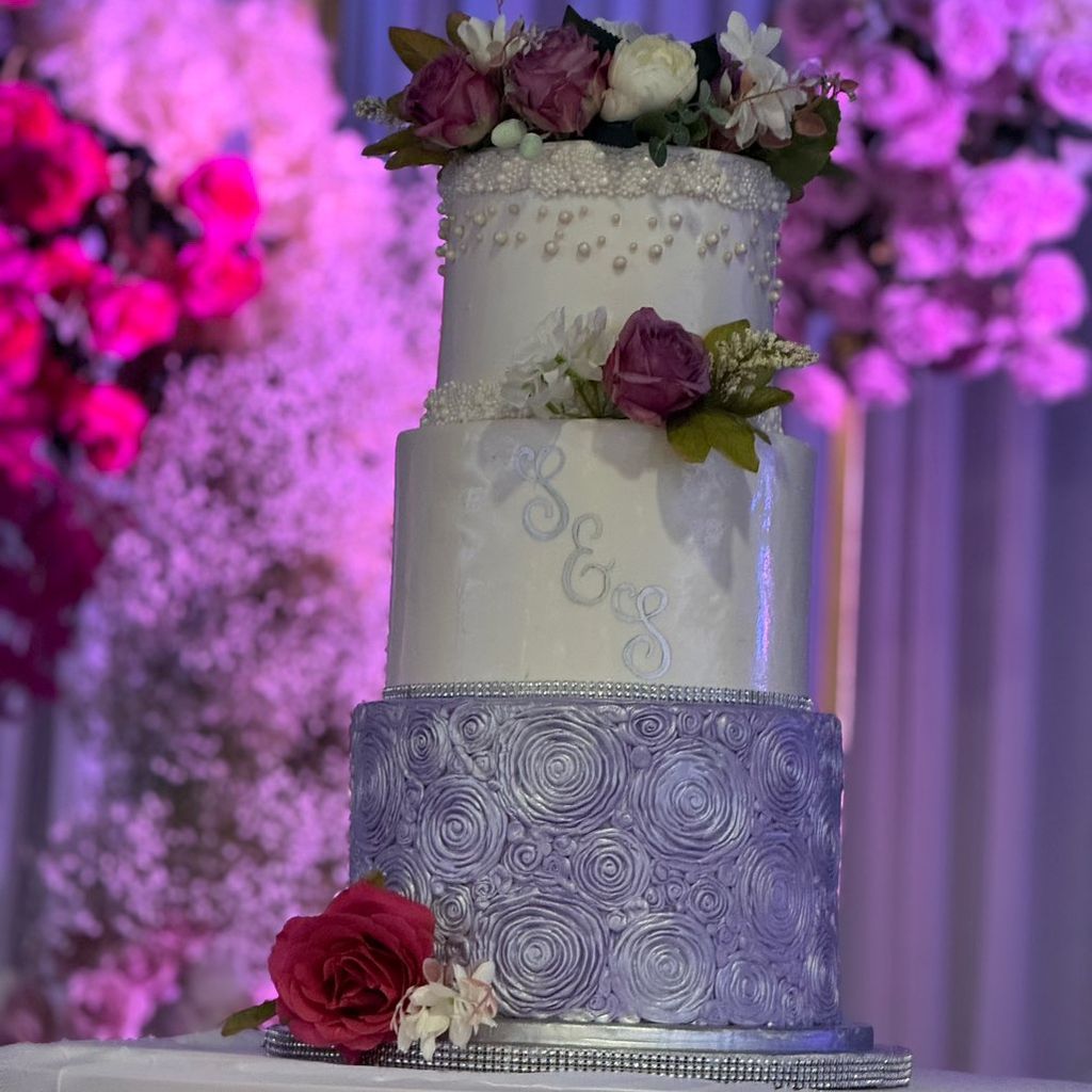 Frenchy's Cake Designs LLC