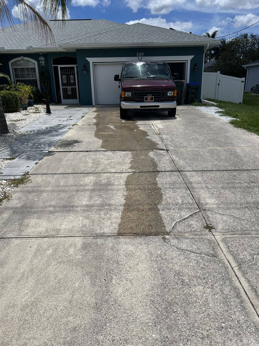 Emergency water extraction from a toilet leak show